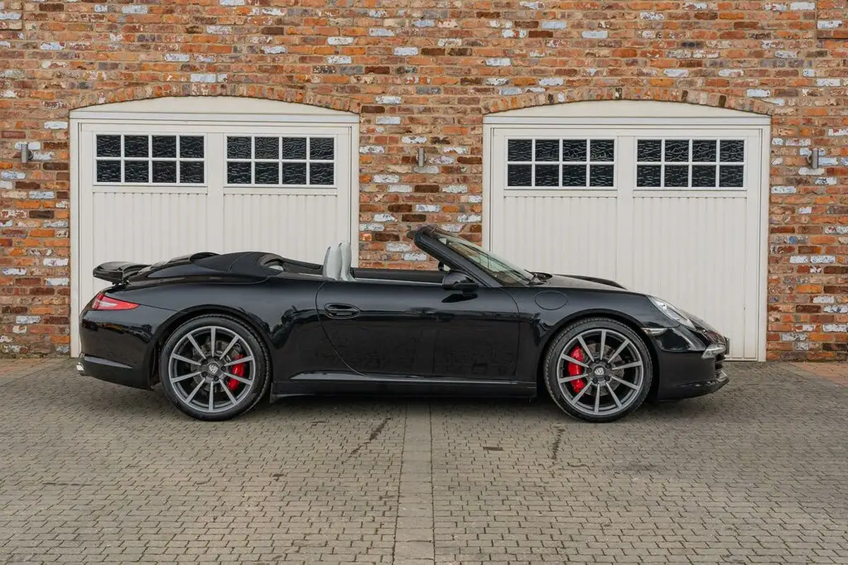 2012-porsche-911-38-carrera-s-400bhp-cabriolet-pdk-big-23