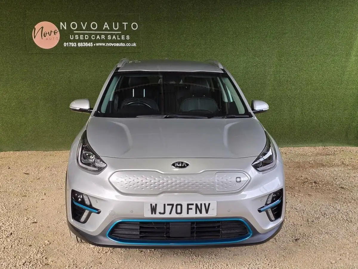 2020-kia-e-niro-ev-4-big-12