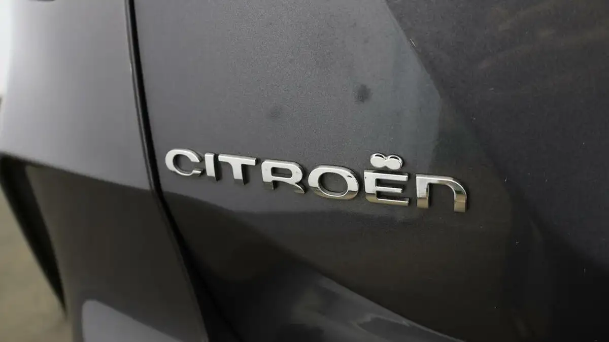 2021-citroen-c4-15bluehdi-sense-plus-110ps-big-24