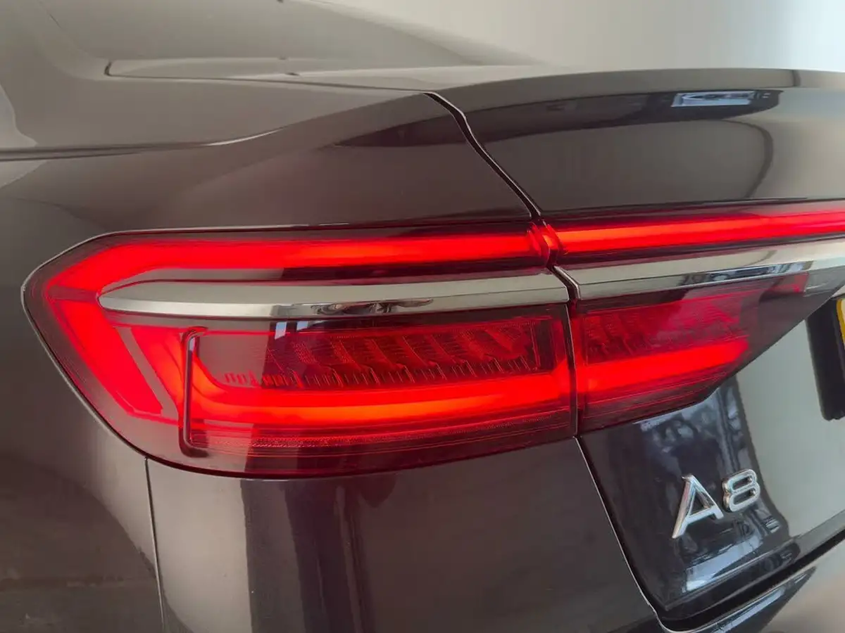 2021-audi-a8-30-50-tdi-s-line-ss-big-42