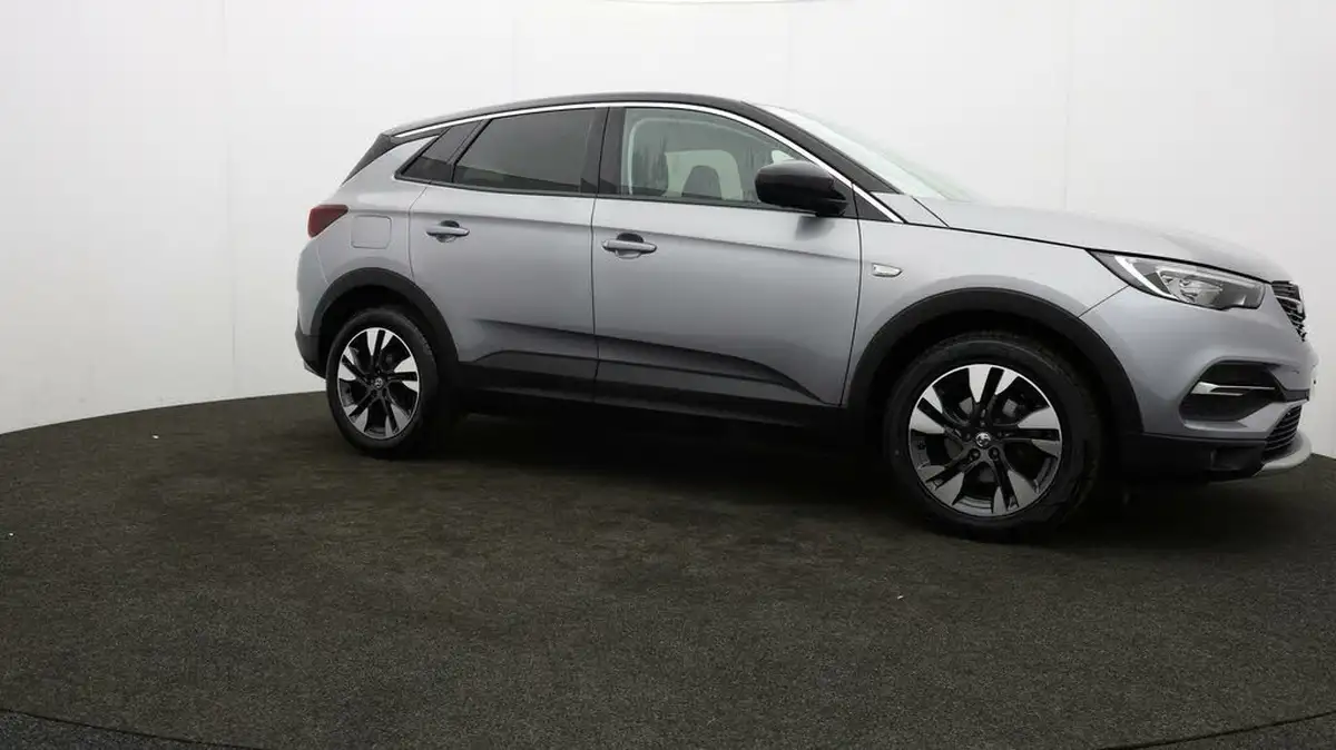 2020-vauxhall-grandland-x-12-sri-nav-auto-big-36