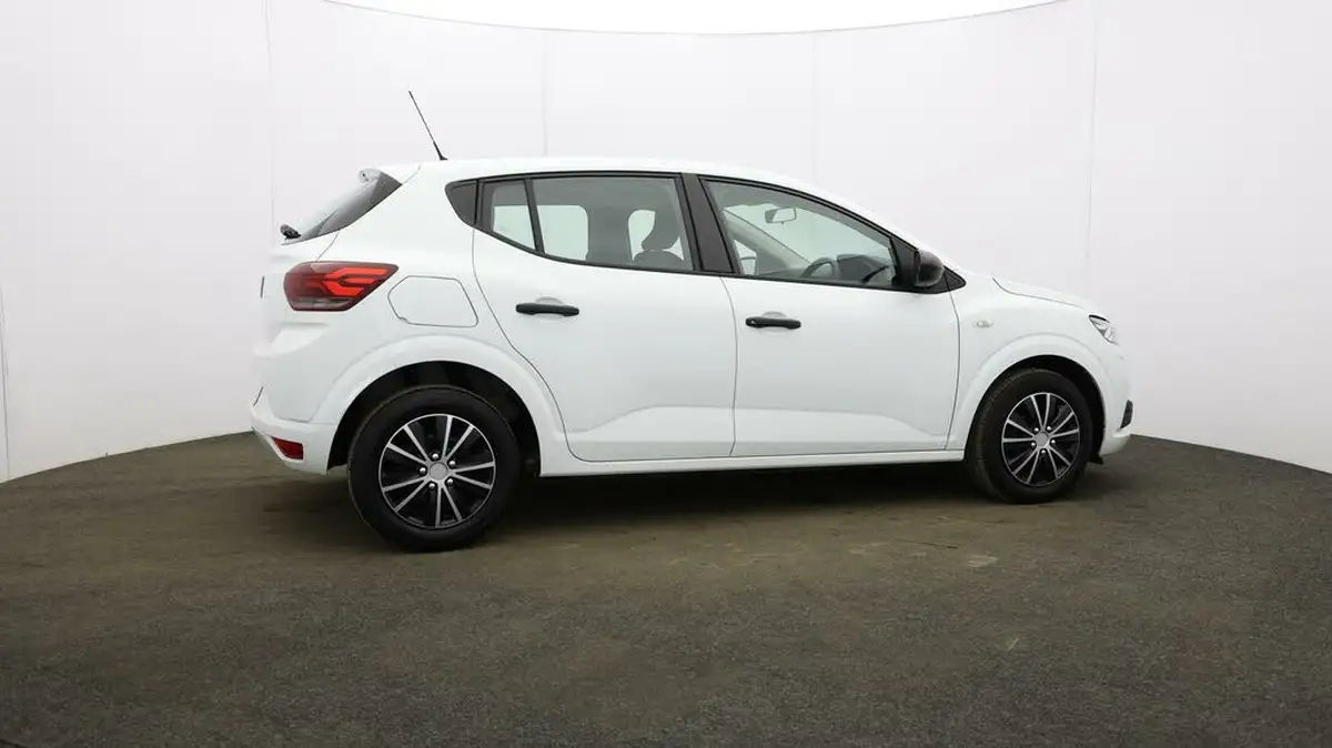 2021-dacia-sandero-10-tce-essential-90bhp-big-47