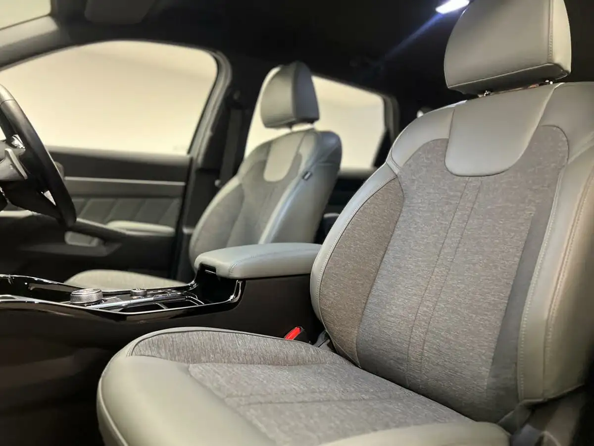 2024-kia-sorento-16-t-gdi-2-phev-big-32