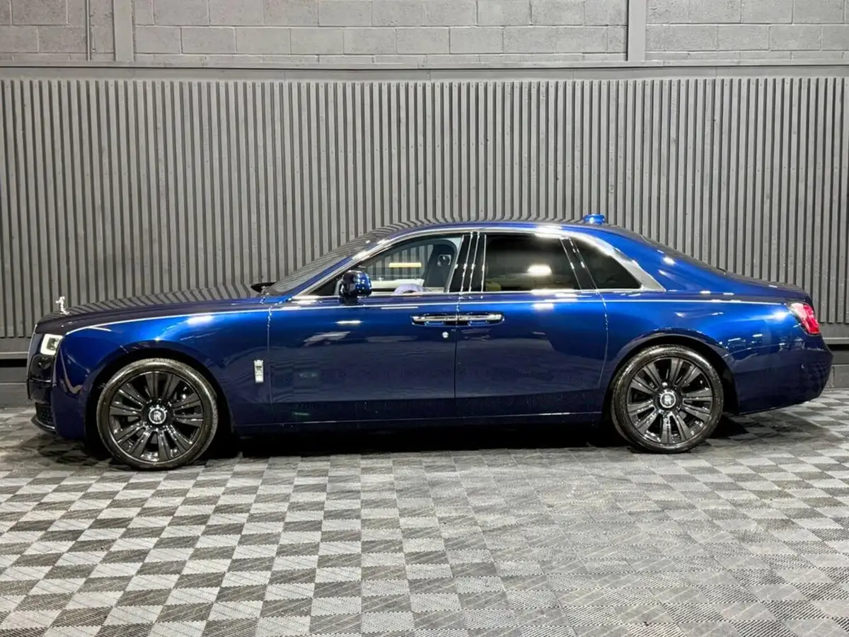 2024-rolls-royce-ghost-675-big-4