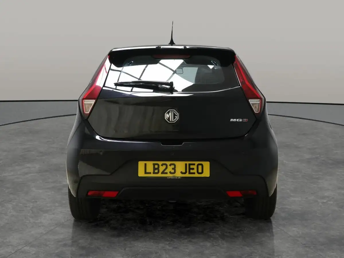 2023-mg-mg3-15-vti-tech-exclusive-nav-big-8