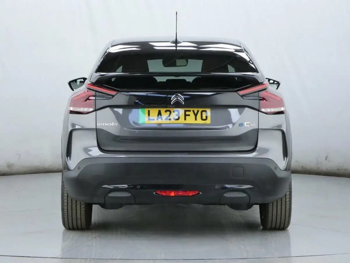2022-citroen-c4-e-shine-plus-big-6