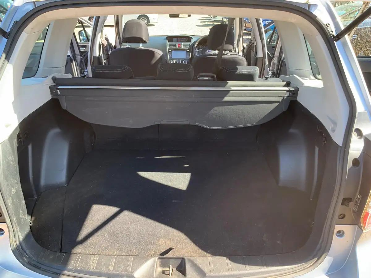 2015-subaru-forester-20-xe-150ps-1995cc-lineartronic-big-46