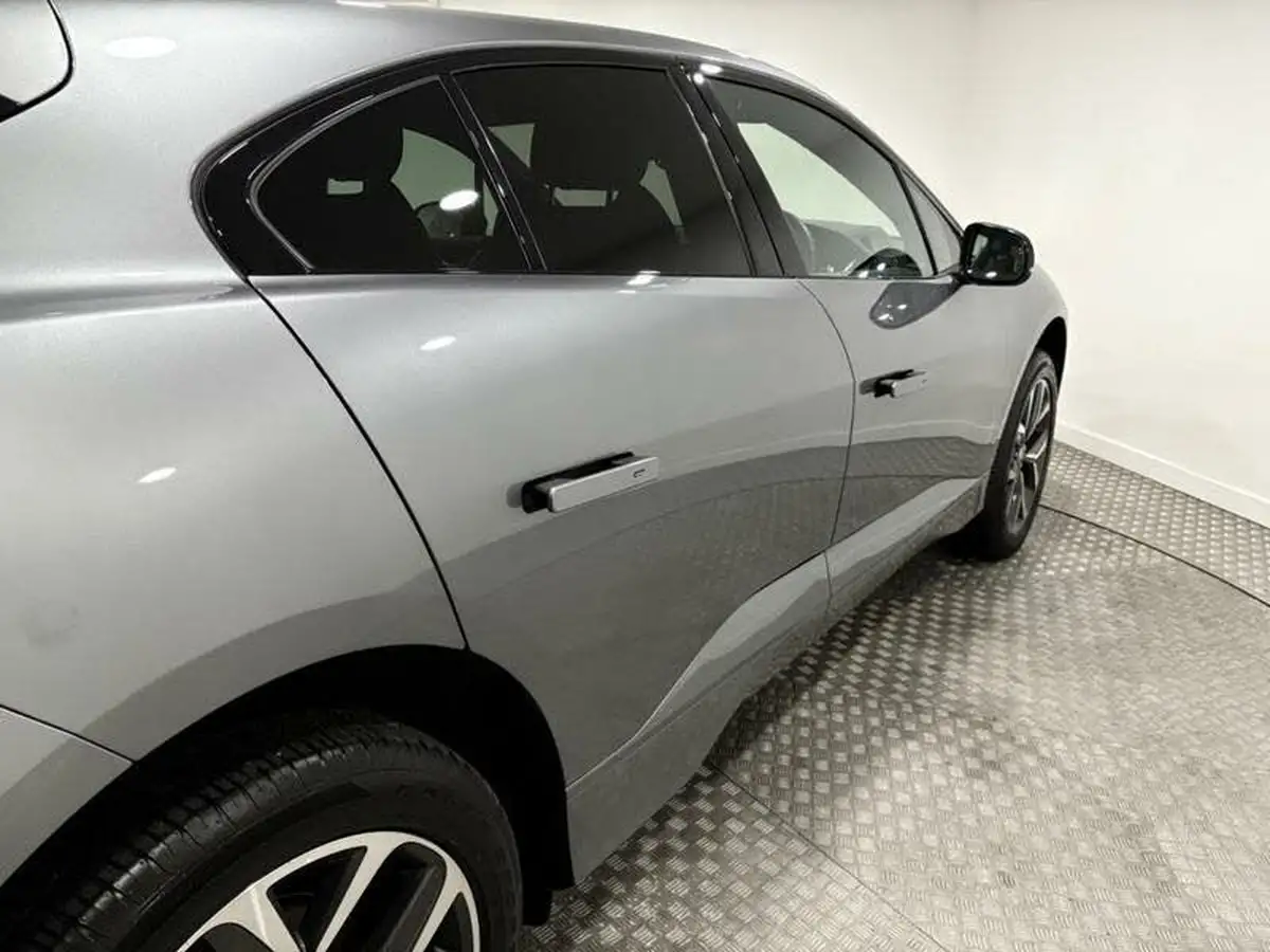 2023-jaguar-i-pace-ev400-r-dynamic-hse-black-big-56