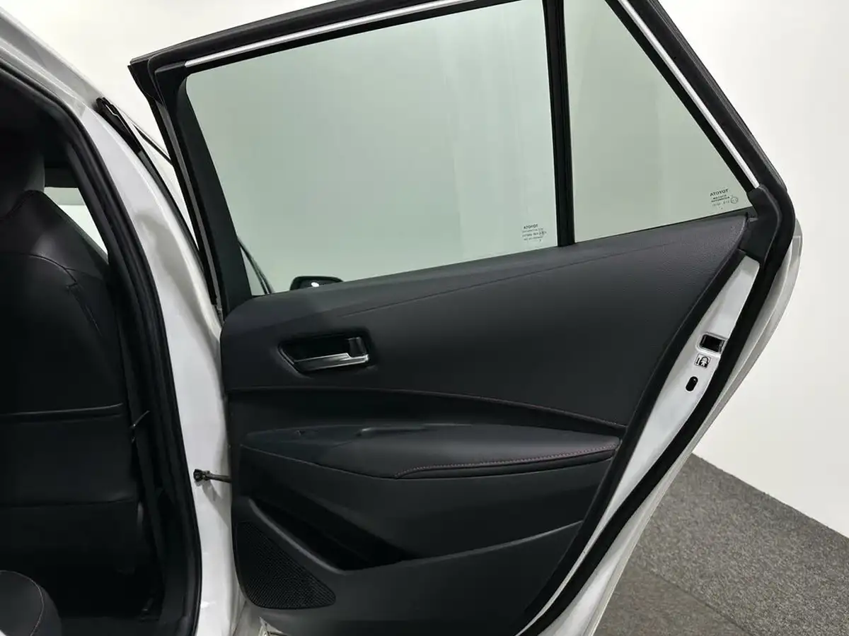 2019-toyota-corolla-18-vvt-i-excel-trk-touring-sports-big-41