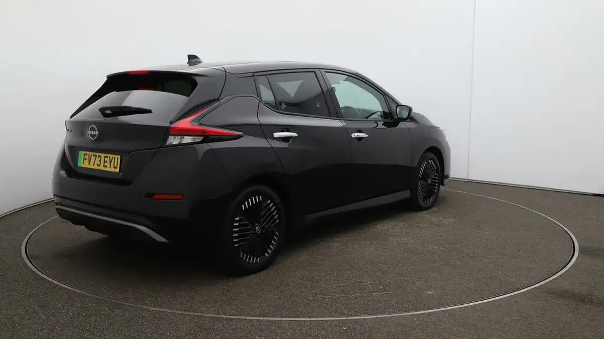 2023-nissan-leaf-e-n-connecta-39kwh-big-46