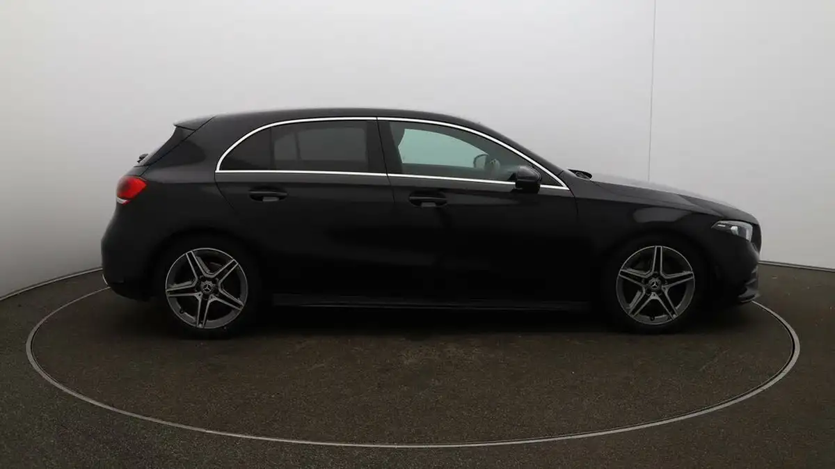 2020-mercedes-benz-a-class-13-a200-amg-line-executive-hatchback-5d-big-41
