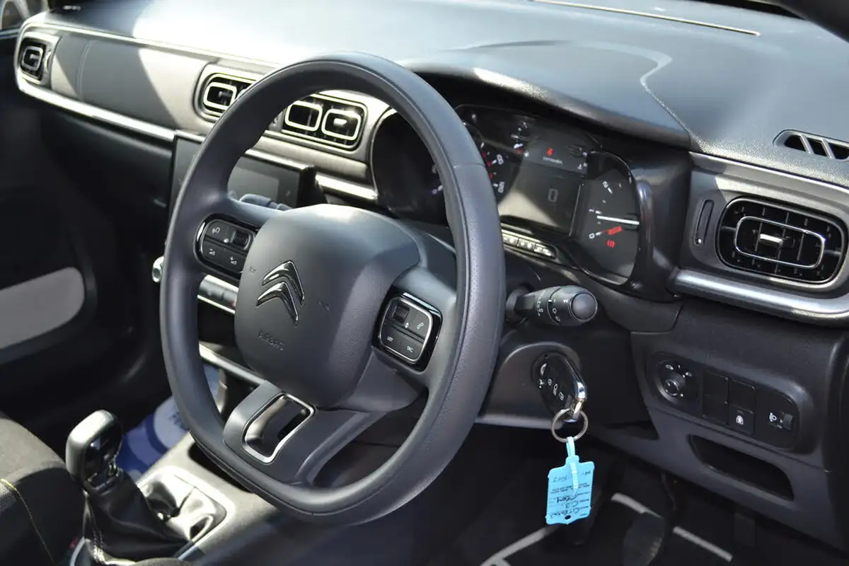 2023-citroen-c3-12-puretech-c-series-edition-83ps-ss-big-7