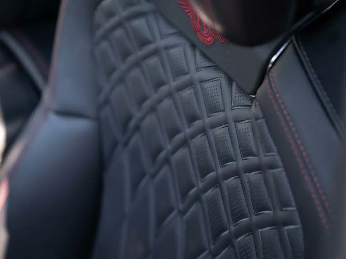 2022-bentley-flying-spur-40-v8-big-22