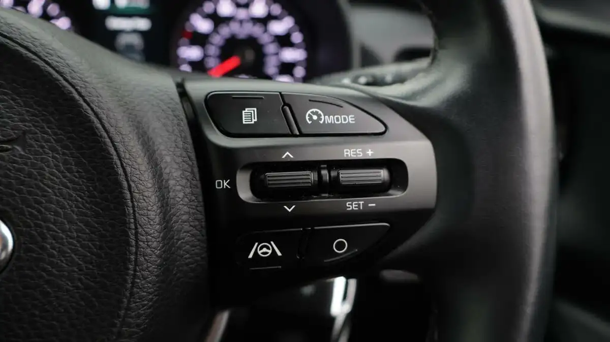 2021-kia-rio-10-t-gdi-3-118bhp-48v-big-24