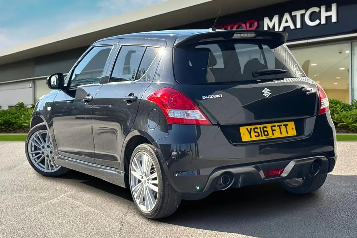 2016-suzuki-swift-16-sport-5d-big-1