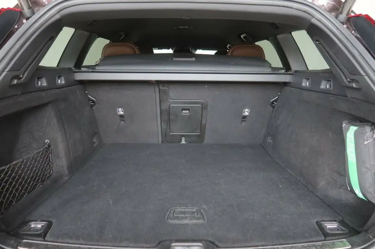 2021-volvo-v60-20td-b4-cross-country-big-7