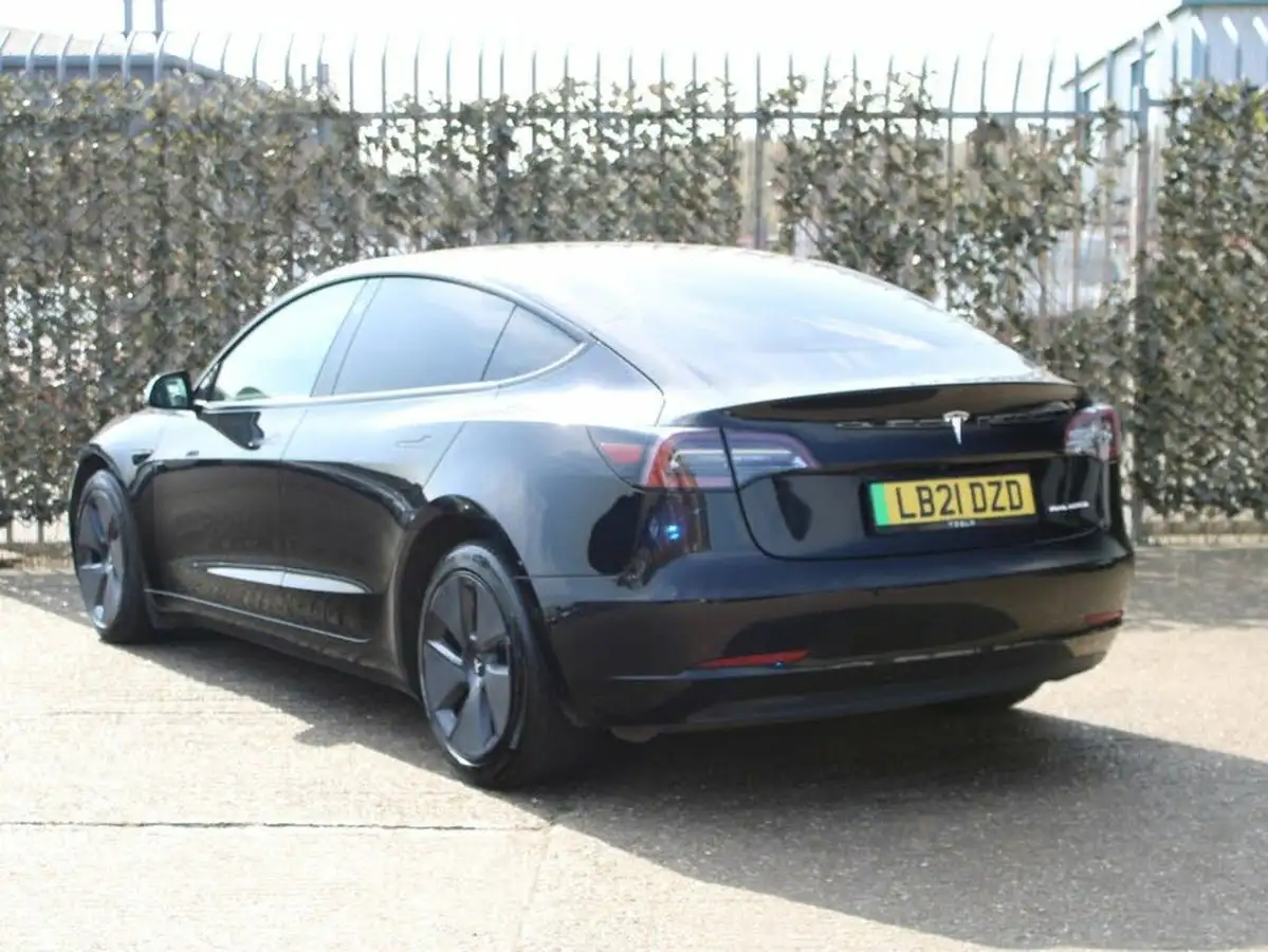 2021-tesla-model-3-e-long-range-4x4-big-5