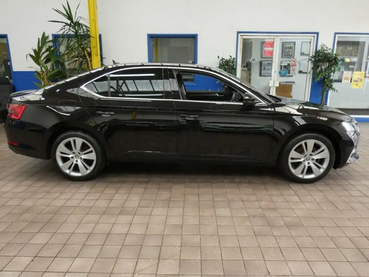 2021-skoda-superb-14-tsi-se-l-hatchback-big-32