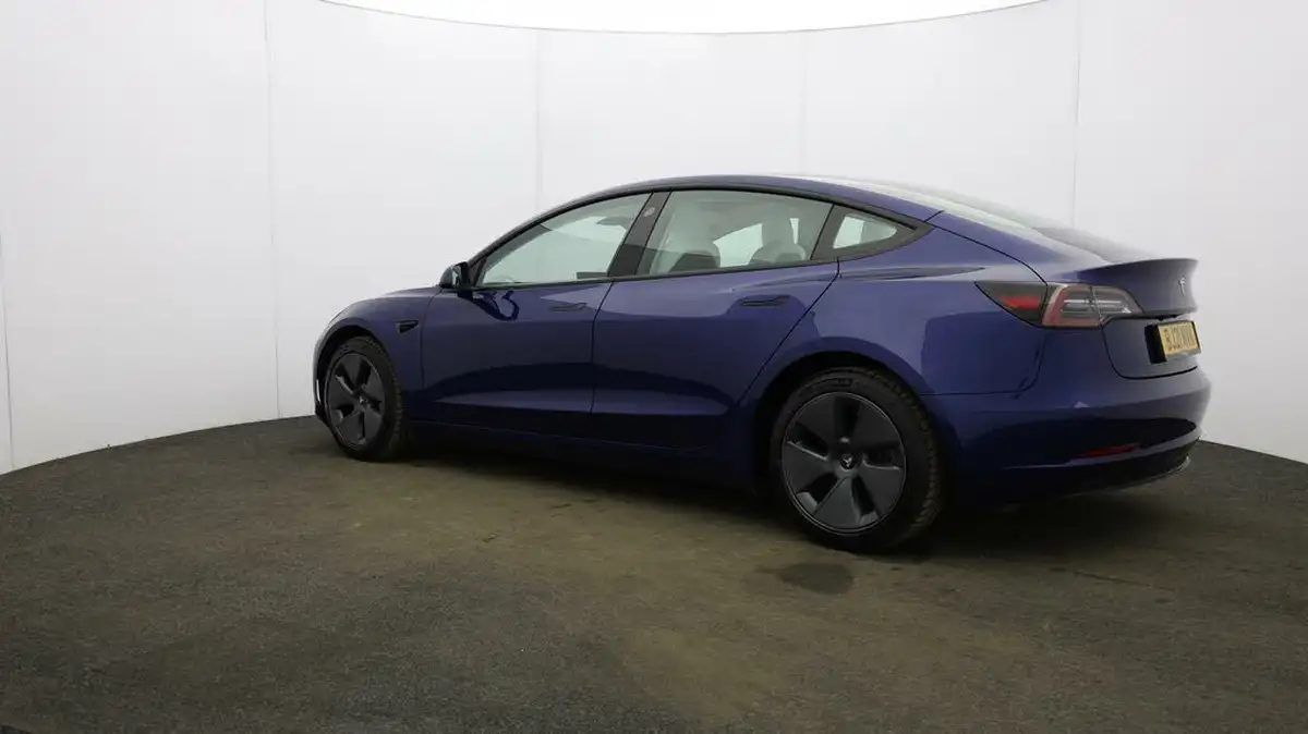 2021-tesla-model-3-e-long-range-4x4-big-4