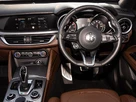 2021-alfa-romeo-stelvio-20-veloce-small-6