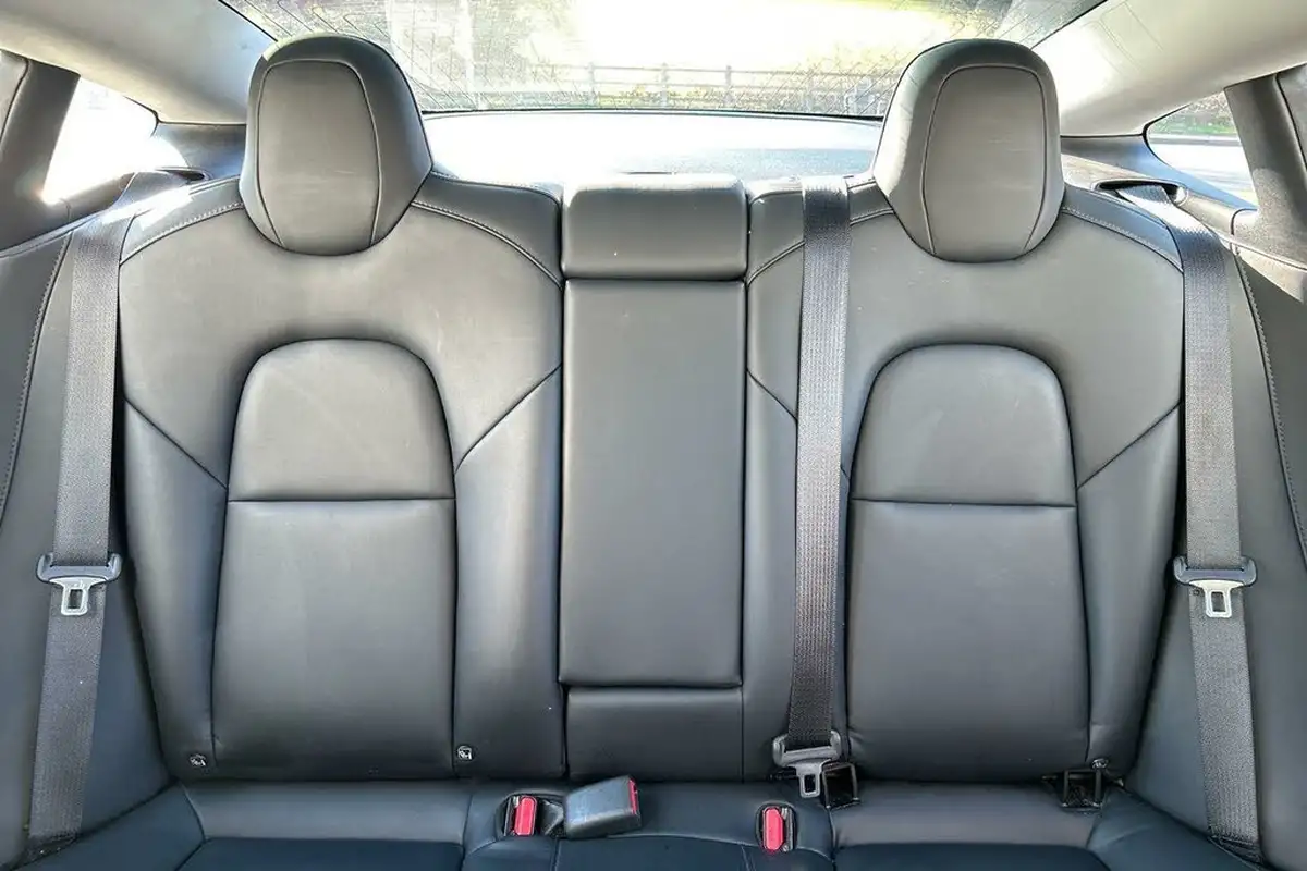2019-tesla-model-3-e-standard-plus-big-32