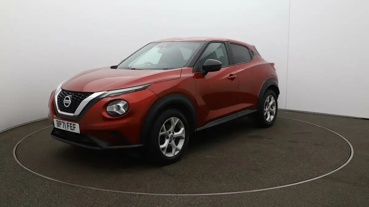 2022-nissan-juke-10-dig-t-n-connecta-big-3
