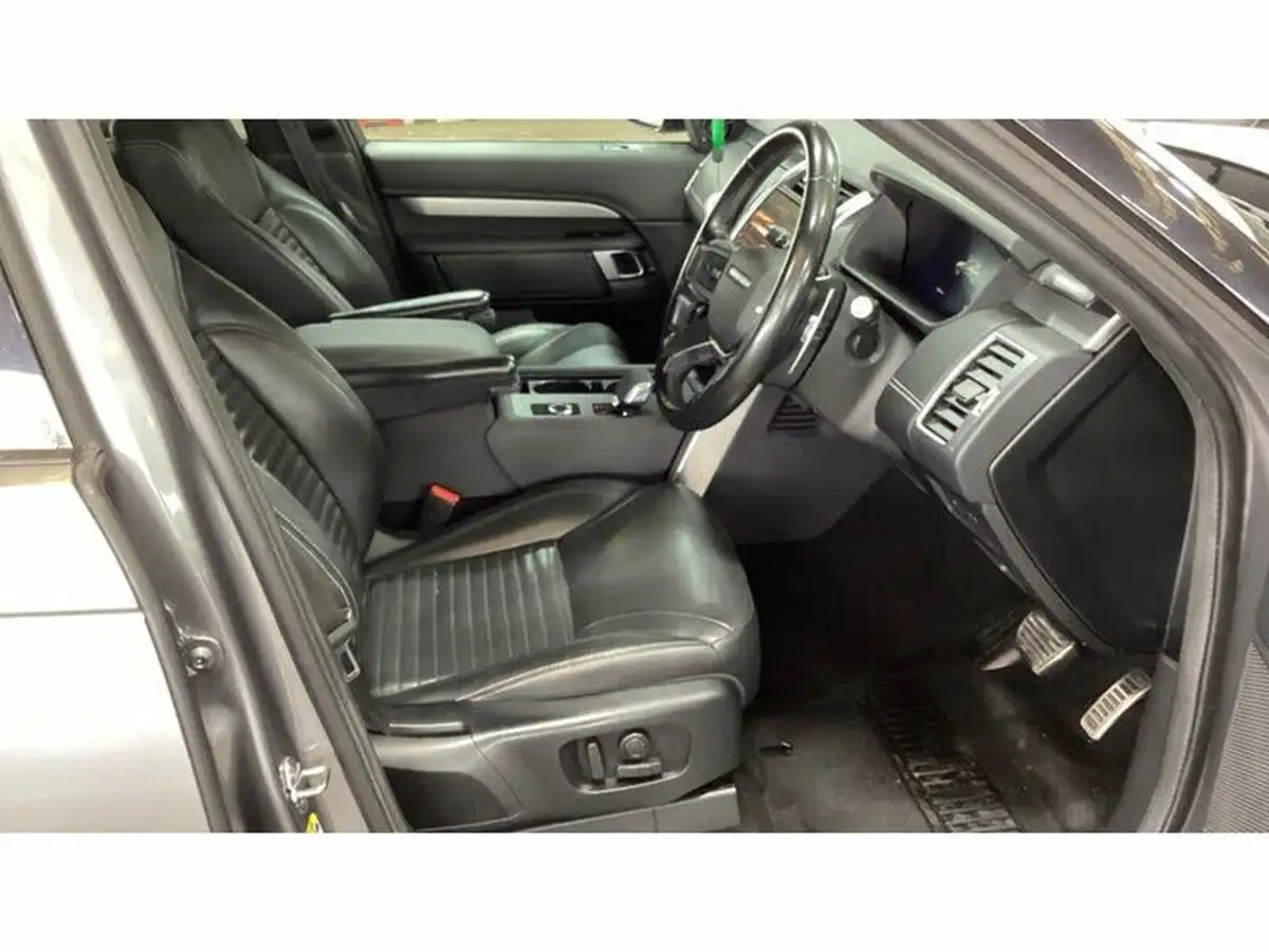 2021-land-rover-discovery-30-d250-r-dynamic-s-250ps-big-4