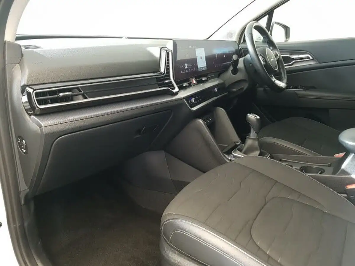 2022-kia-sportage-16-t-gdi-3-148bhp-1598cc-big-4
