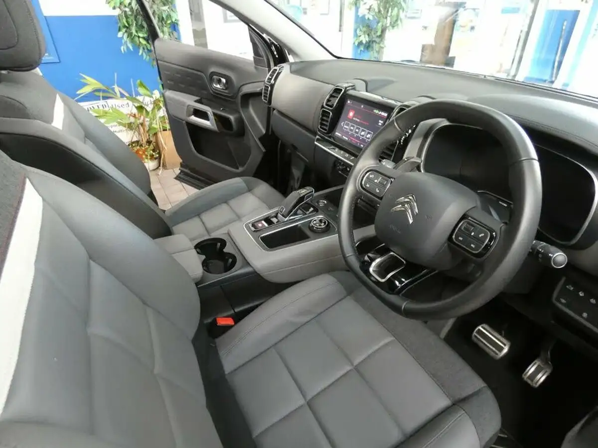 2019-citroen-c5-aircross-15bluehdi-feel-eat8-big-38