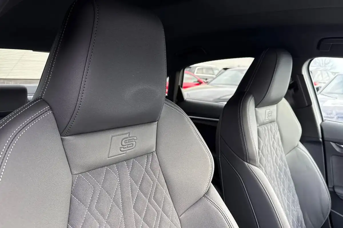 2022-audi-a3-15-35-tfsi-edition-1-saloon-4d-big-20