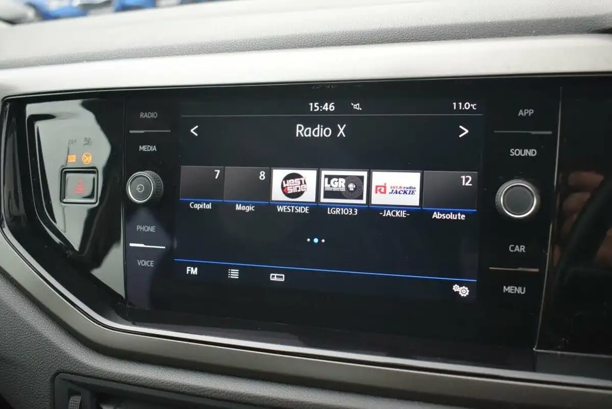 2019-volkswagen-polo-10-tsi-se-big-1
