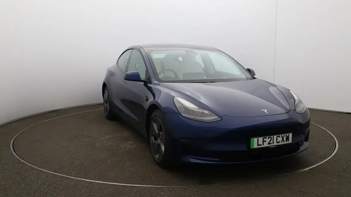2021-tesla-model-3-e-long-range-4x4-big-40