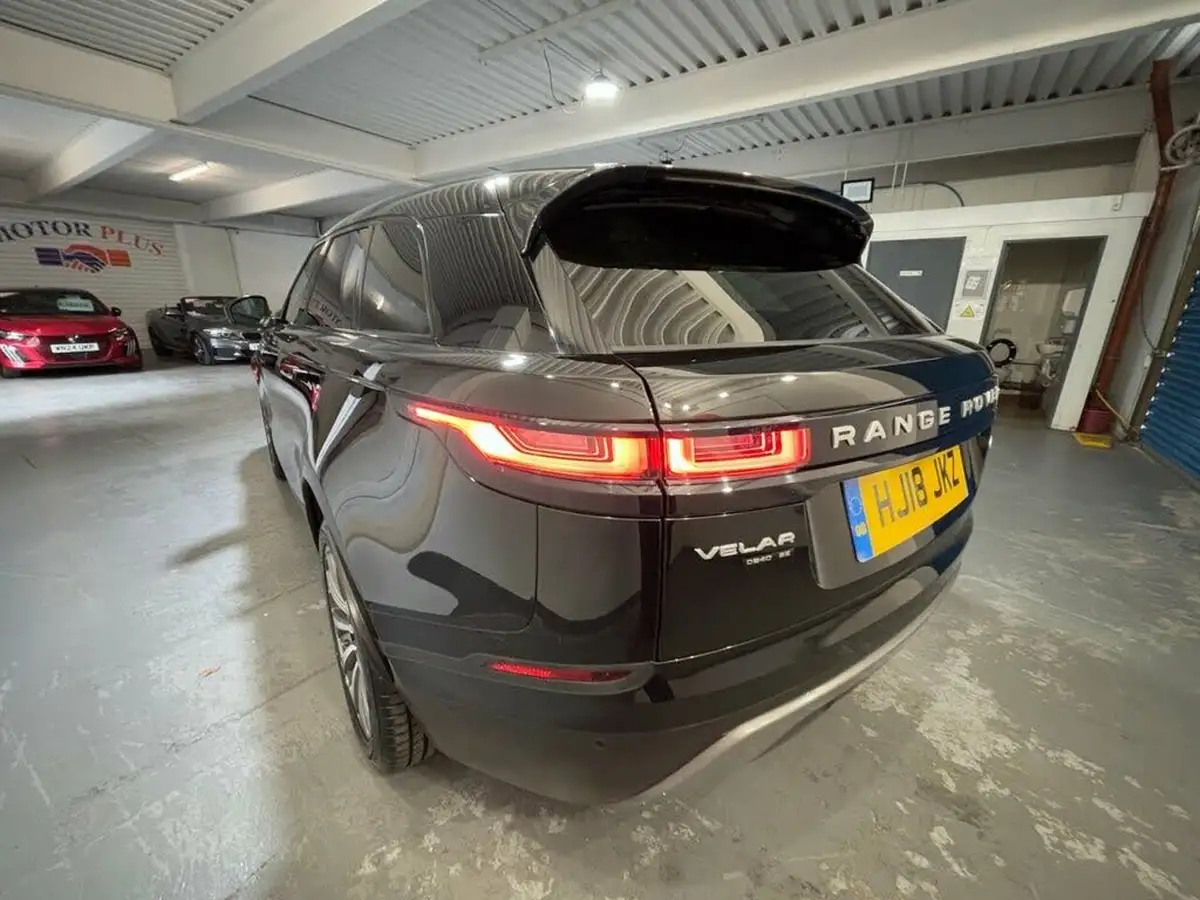 2018-land-rover-range-rover-velar-20-d240-se-ss-big-5