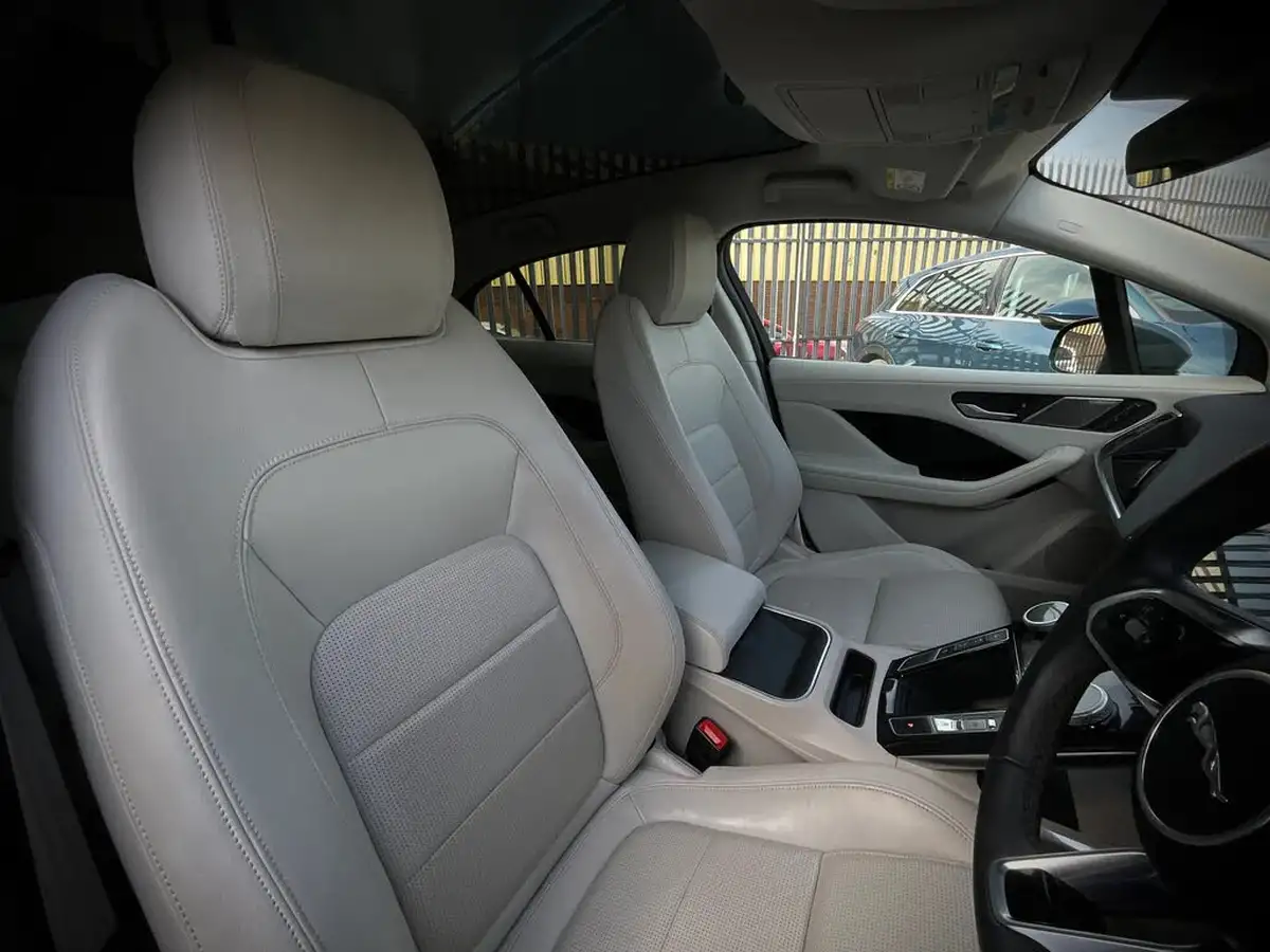 2019-jaguar-i-pace-ev400-se-big-7