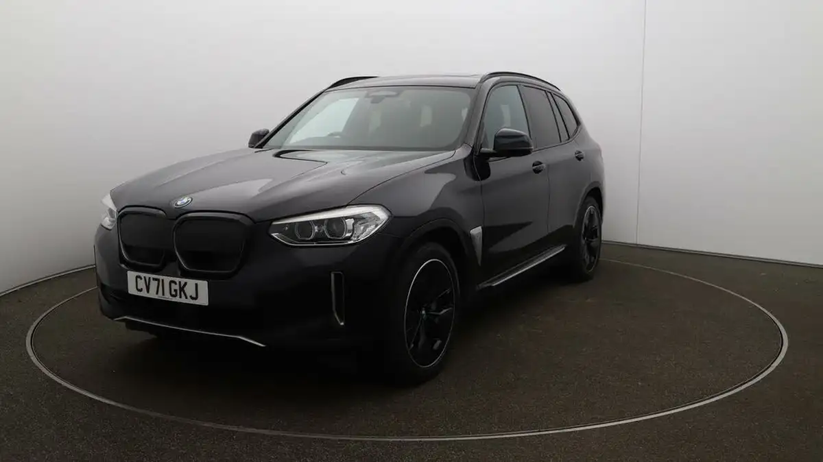 2021-bmw-ix3-e-premier-edition-big-36