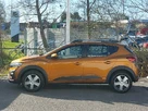 2022-dacia-sandero-stepway-10-tce-comfort-100bhp-bi-fuel-small-3