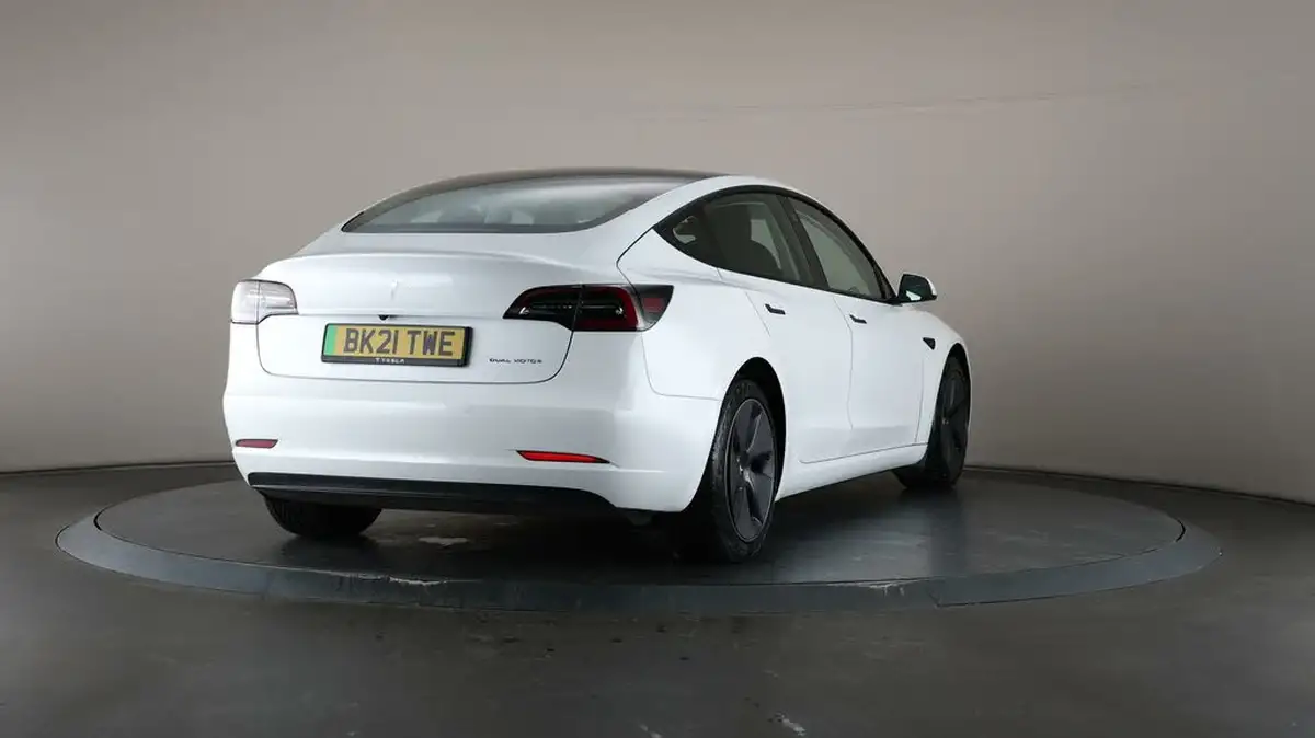2021-tesla-model-3-e-long-range-4x4-big-67