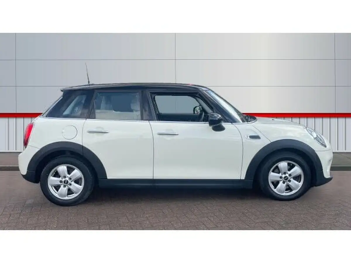 2019-mini-cooper-15-cooper-classic-hatchback-5d-auto-big-4