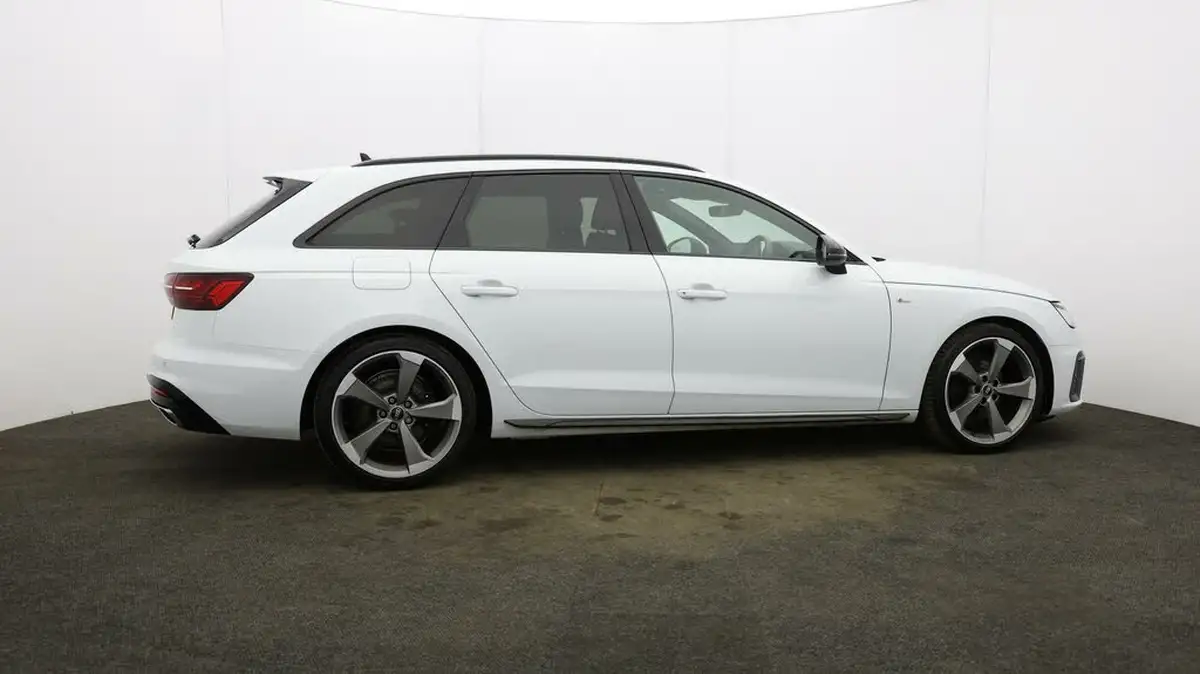 2021-audi-a4-avant-20-35-tfsi-black-edition-big-48