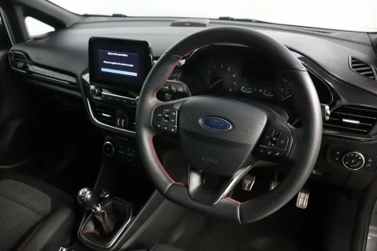 2019-ford-fiesta-10t-st-line-140ps-5d-big-23