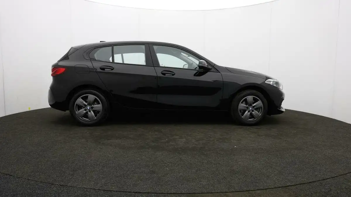 2019-bmw-1-series-15td-116d-se-114bhp-5d-big-36