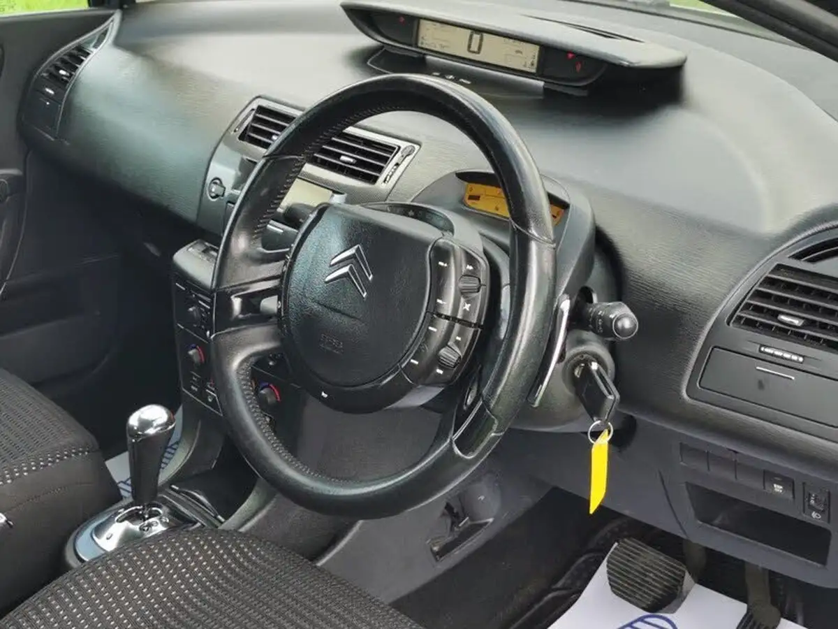 2008-citroen-c4-16td-vtr-16hdi-16v-110psdpfs-hatchback-5d-egs-big-11