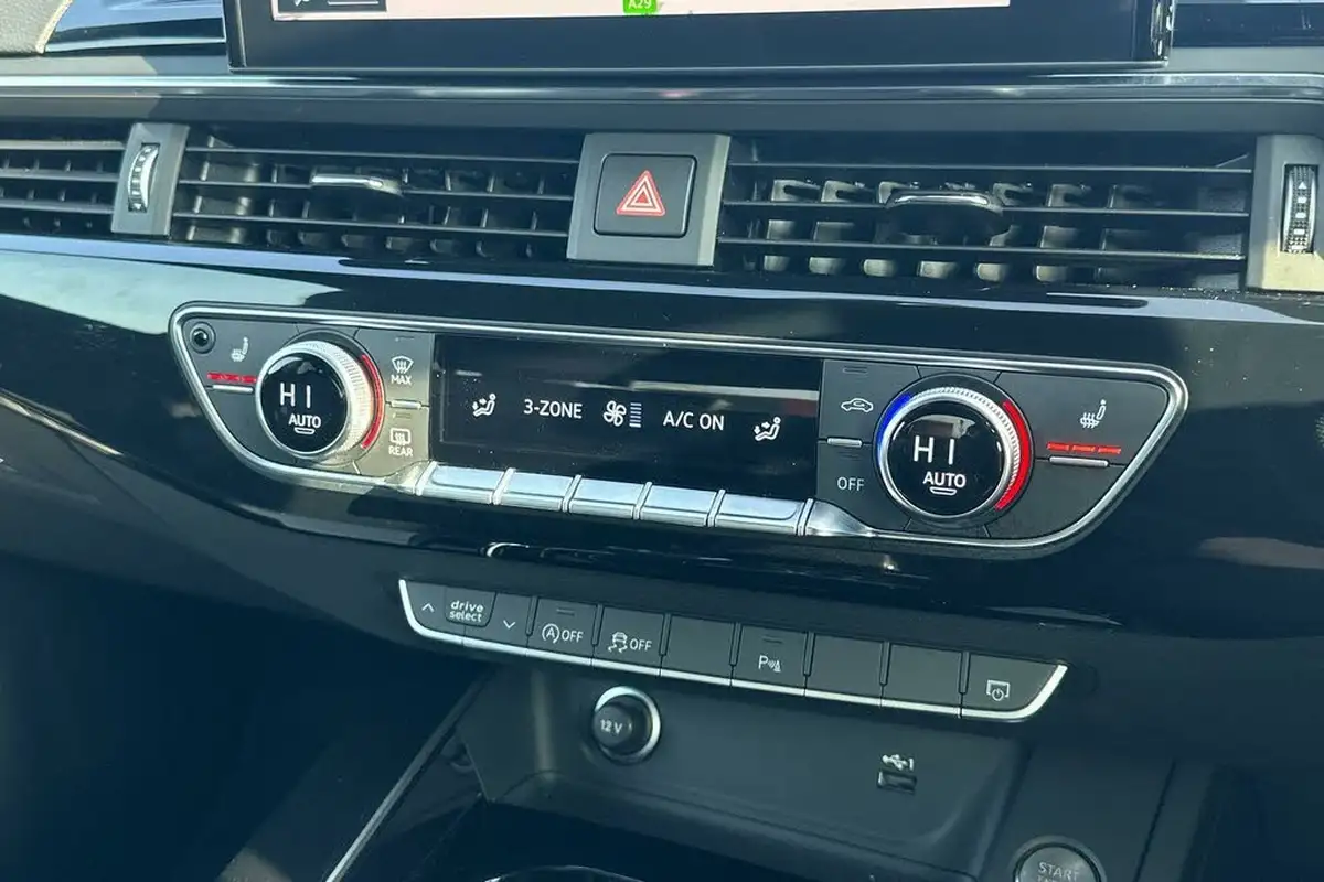 2022-audi-a5-20-45-tfsi-black-edition-coupe-2d-big-7