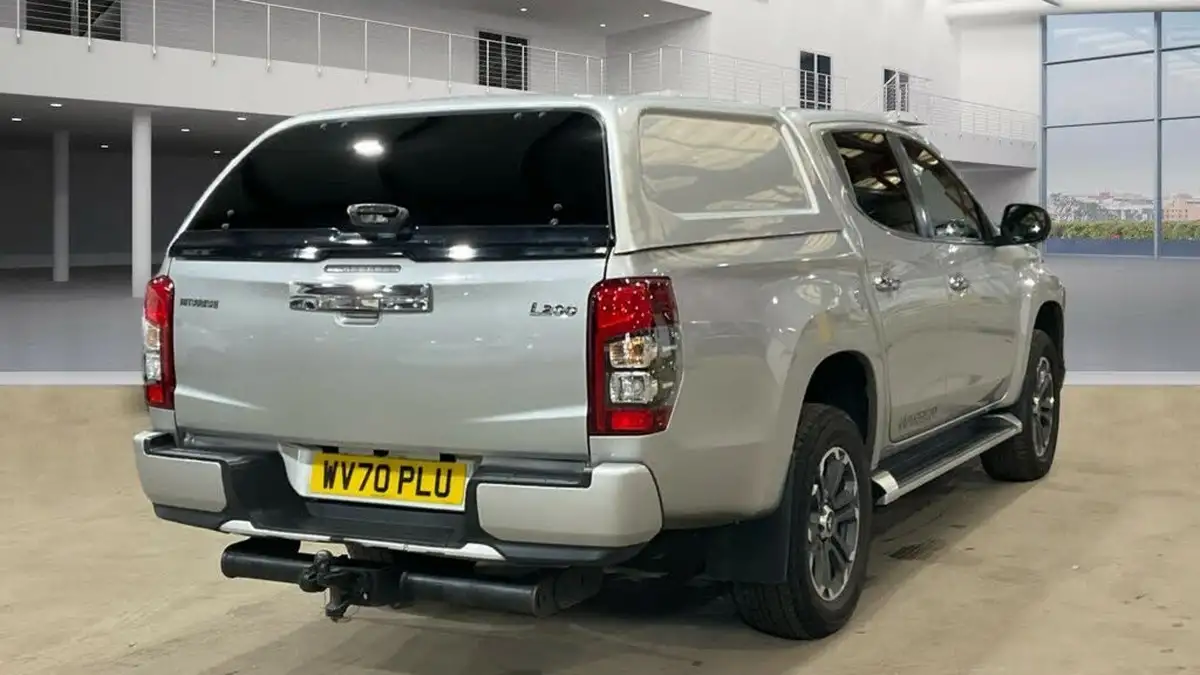 2020-mitsubishi-l200-22di-d-warrior-auto-big-3