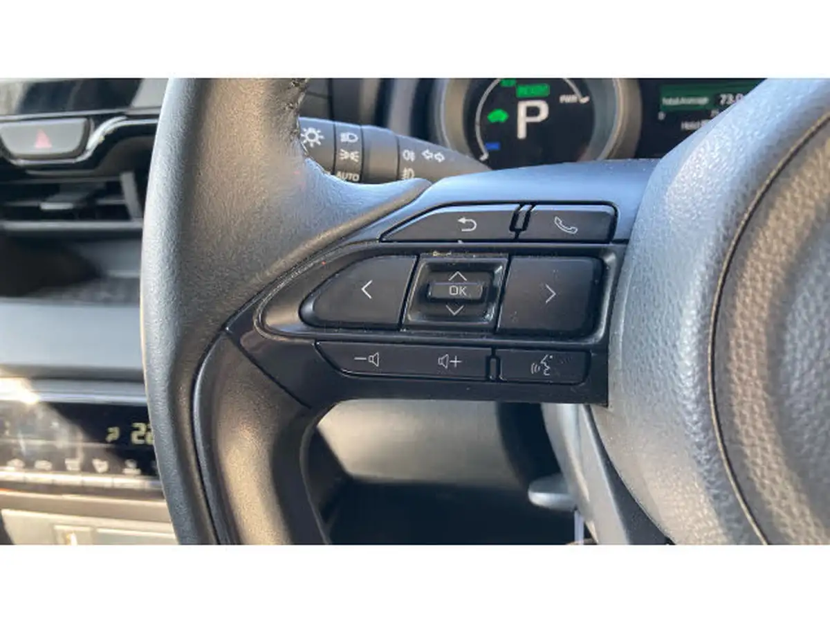 2022-toyota-yaris-15-vvt-i-design-big-39