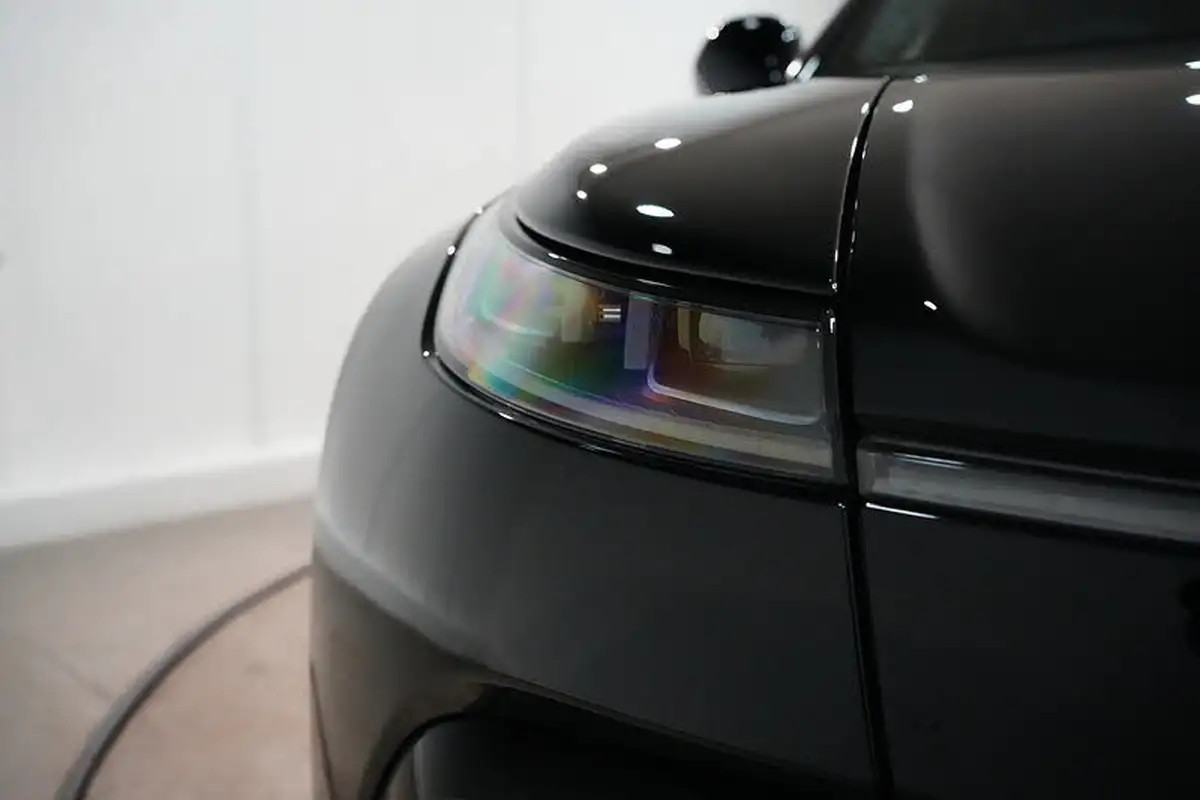 2024-fisker-ocean-e-sport-big-24