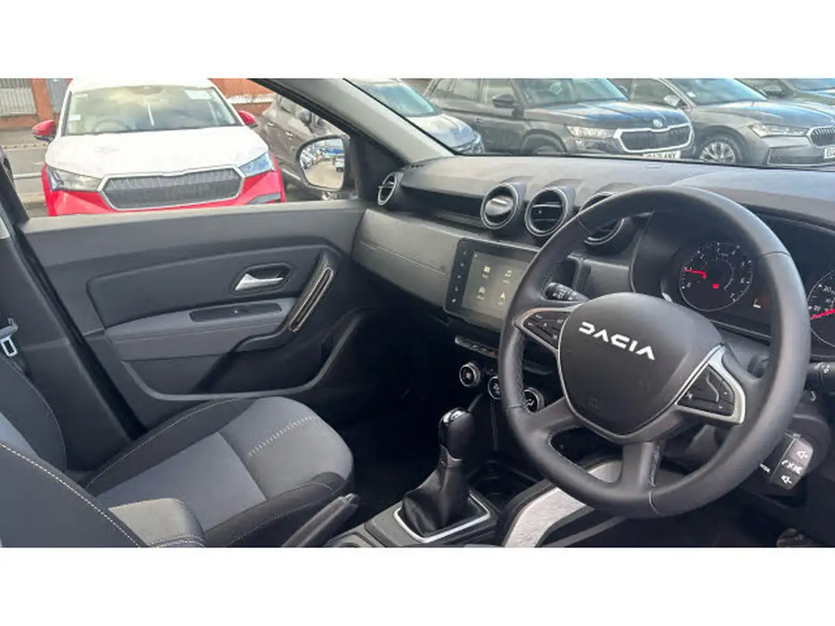 2024-dacia-duster-13-tce-extreme-150bhp-1332cc-edc-big-10