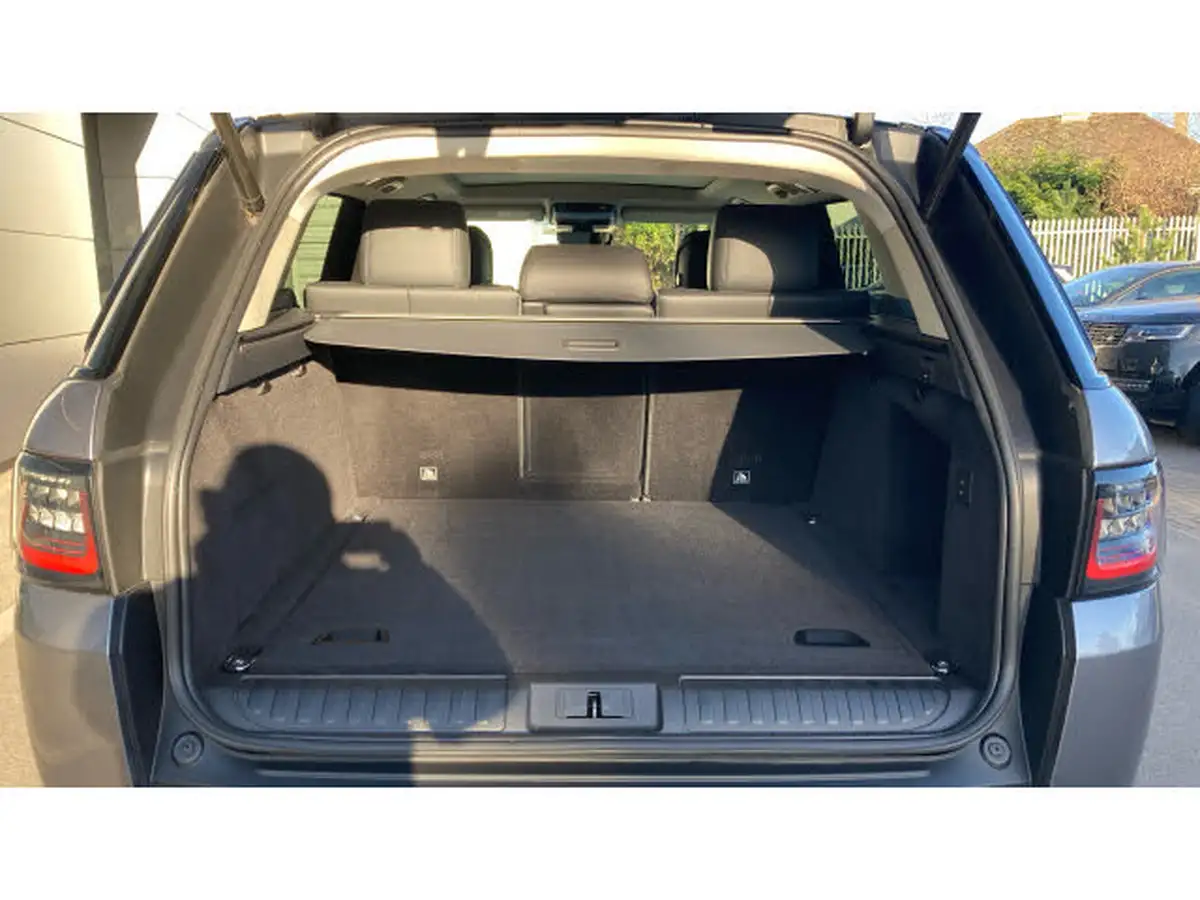 2021-land-rover-range-rover-sport-30-d300-hse-silver-big-9