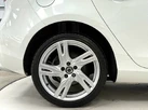 2019-volvo-v40-15-t2-r-design-edition-small-14