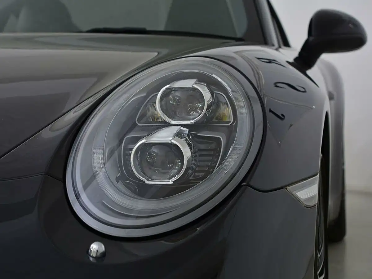 2015-porsche-911-34-carrera-black-edition-coupe-pdk-big-11